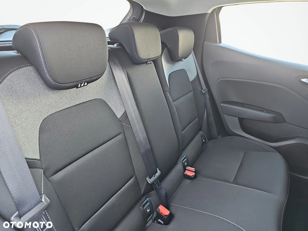 Renault Clio - 32