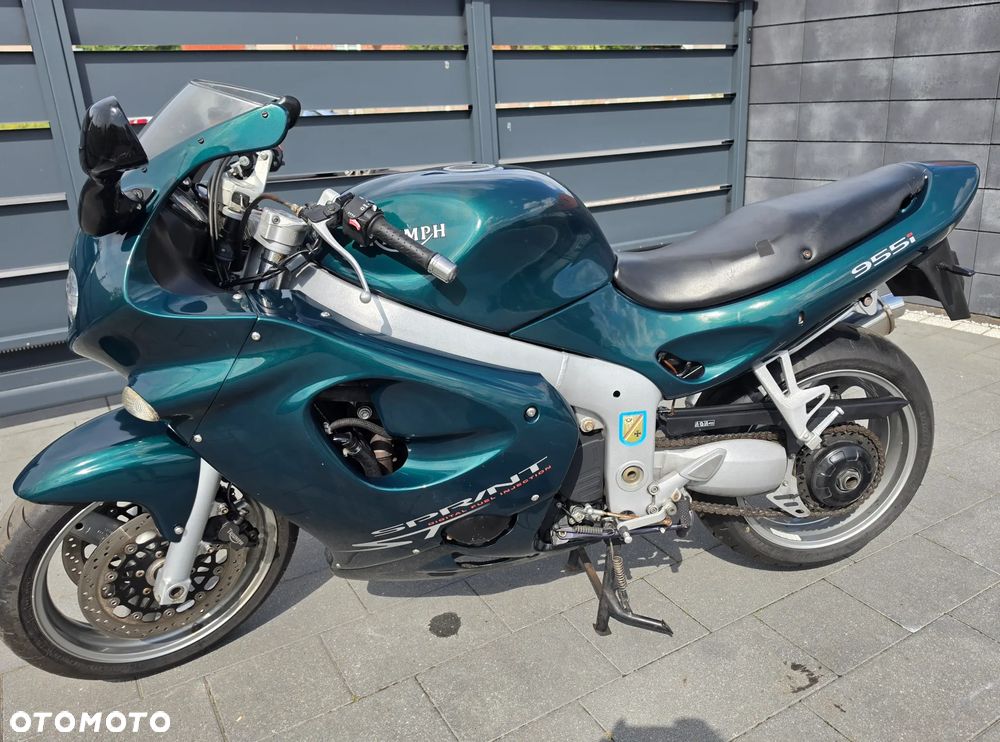 Triumph Sprint - 12