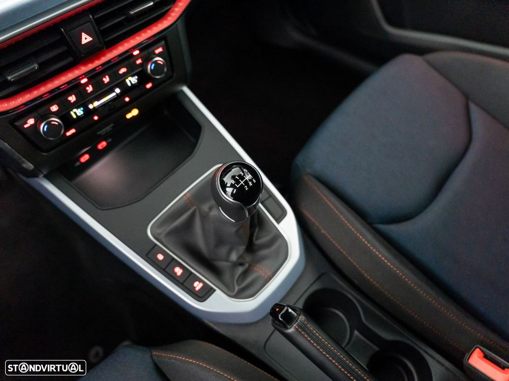 SEAT Arona 1.0 TSI FR - 21