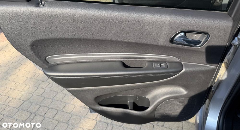 Dodge Durango - 30