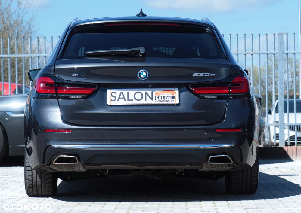 BMW Seria 5 530e xDrive Luxury Line - 8