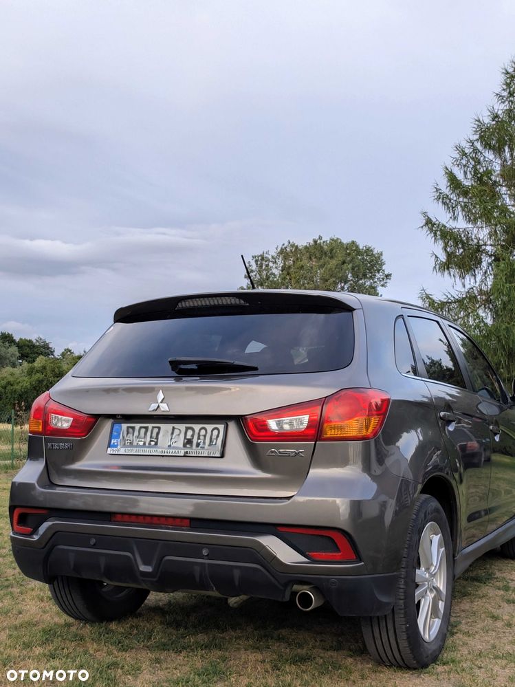 Mitsubishi ASX - 5