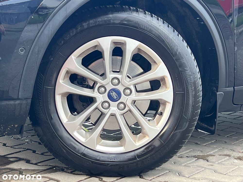 Ford Kuga 2.0 TDCi FWD Titanium - 9