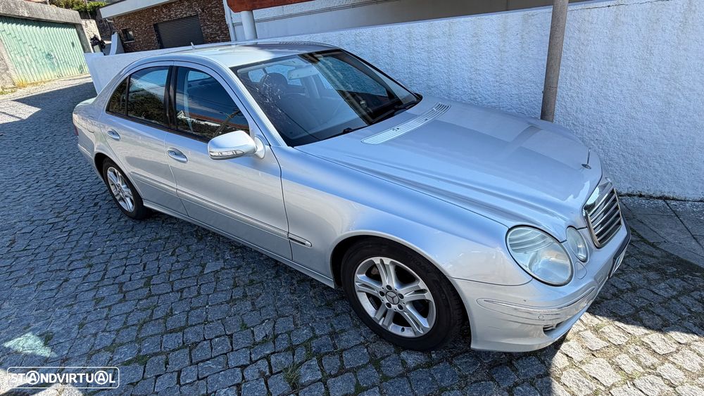 Mercedes-Benz E 220 - 2
