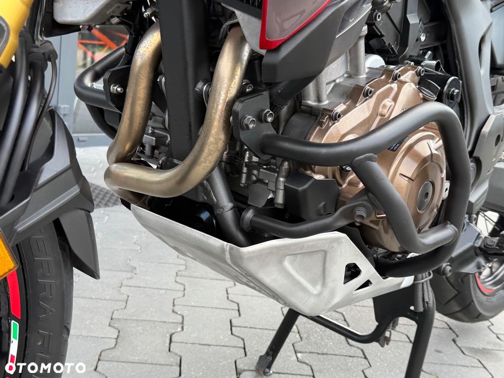 Honda CRF - 38