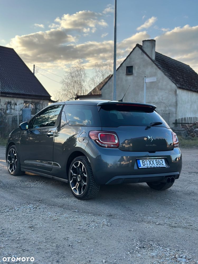 Citroën DS3 THP 165 Start & Stop SportChic - 8