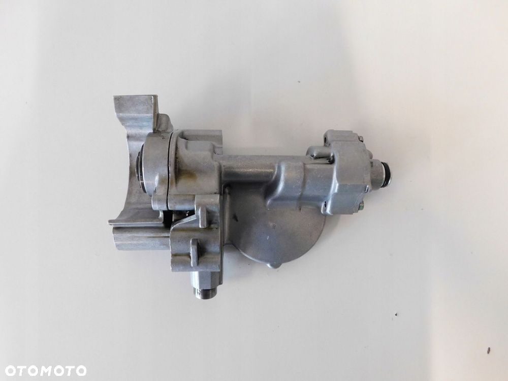 HONDA XLV 750 AFRICA TWIN 86-93 POMPA OLEJU - 1