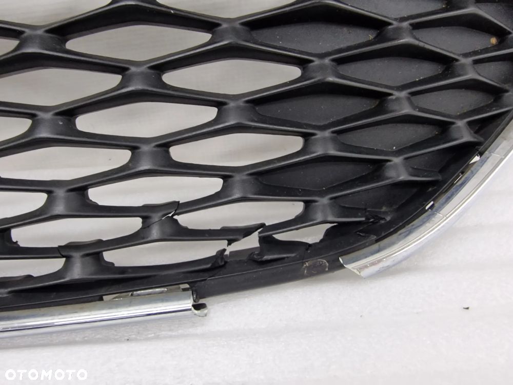 FORD FOCUS MK3 LIFT 5D 14- ATRAPA PRZEDNIA PRZÓD / GRILL , NR F1EB-8200-A , NR AUKCJI K349 - 5