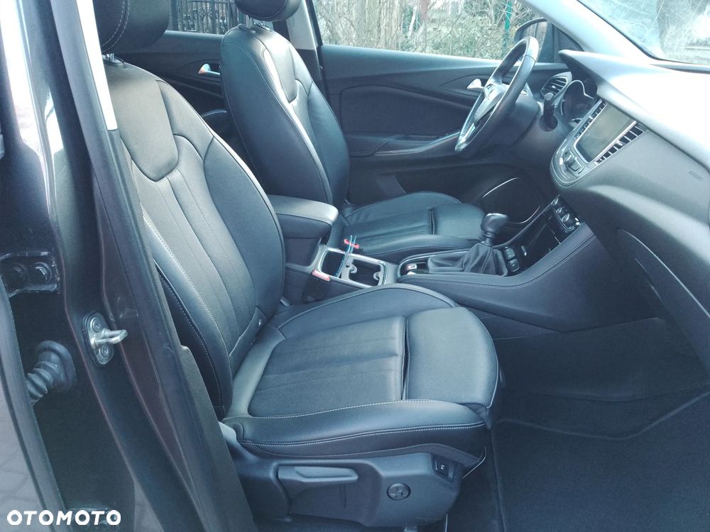 Opel Grandland X 1.2 T GPF Innovation S&S - 9