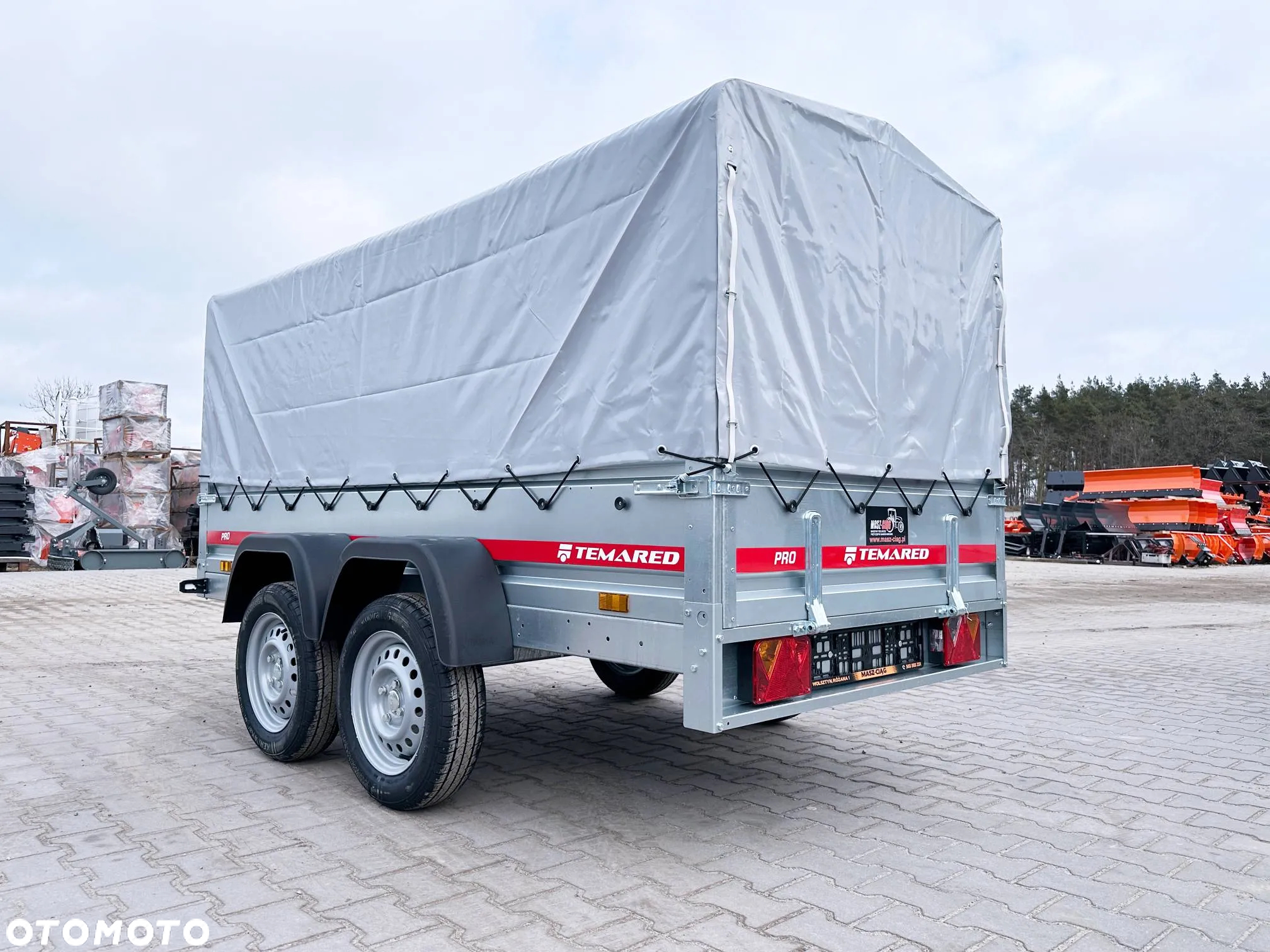Temared PRO 2612/2 Przyczepka samochodowa 264x126cm dwuosiowa - 3