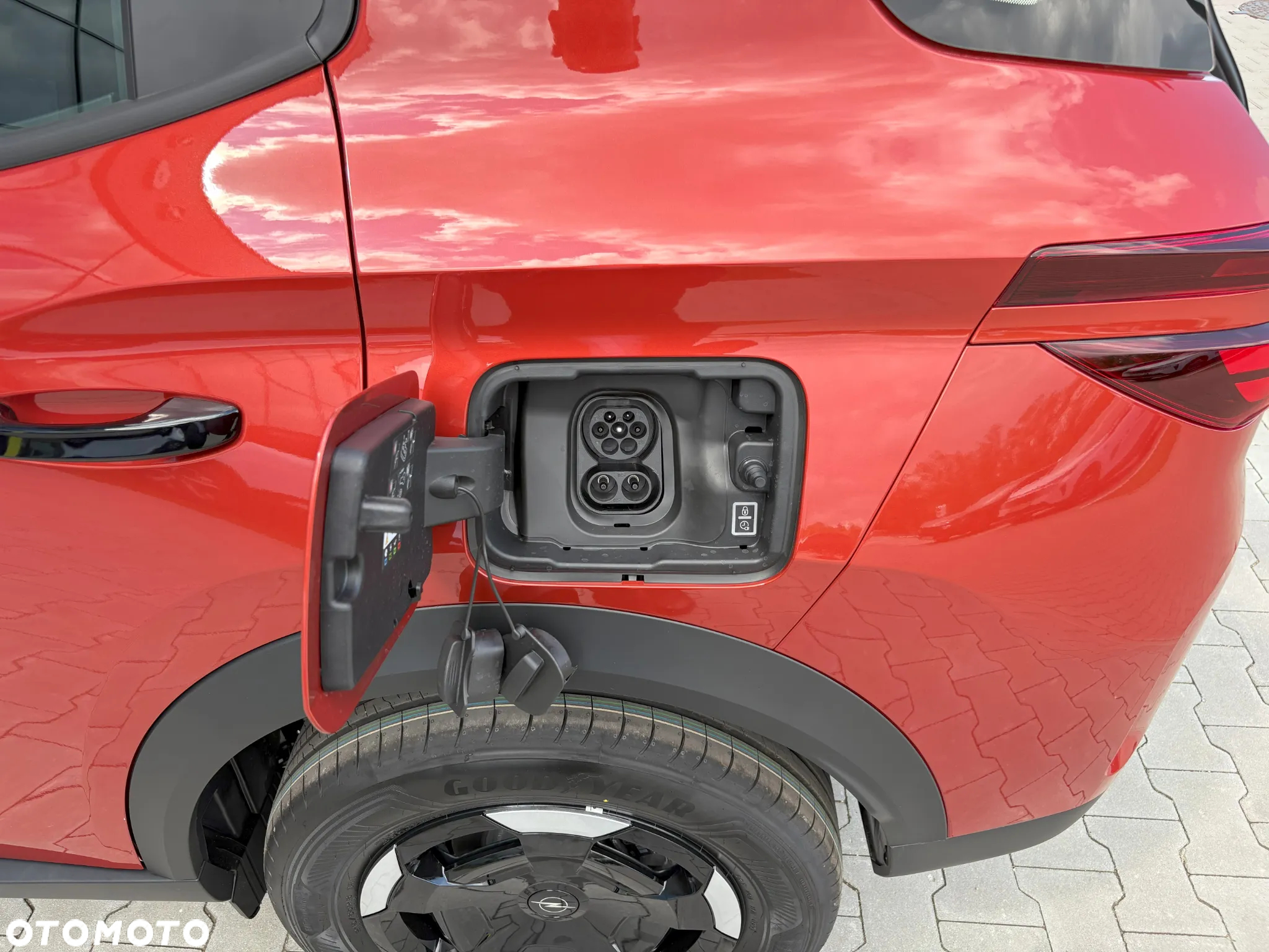 Opel Frontera 44kWh Edition - 24