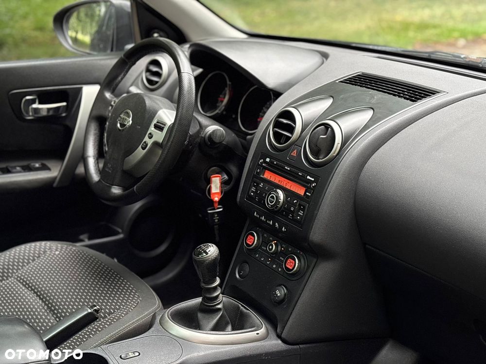 Nissan Qashqai+2 2.0 acenta - 32