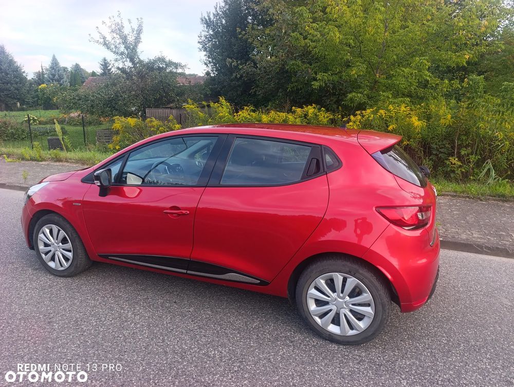 Renault Clio - 13