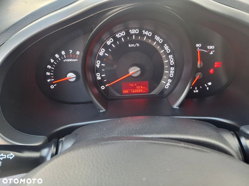 Kia Sportage 1.6 GDI 2WD Dream-Team Edition - 33