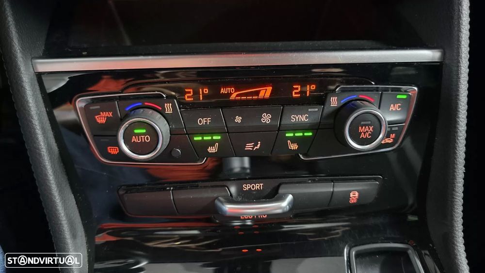 BMW 218 Gran Tourer i 7L Line Sport — fotografia 13