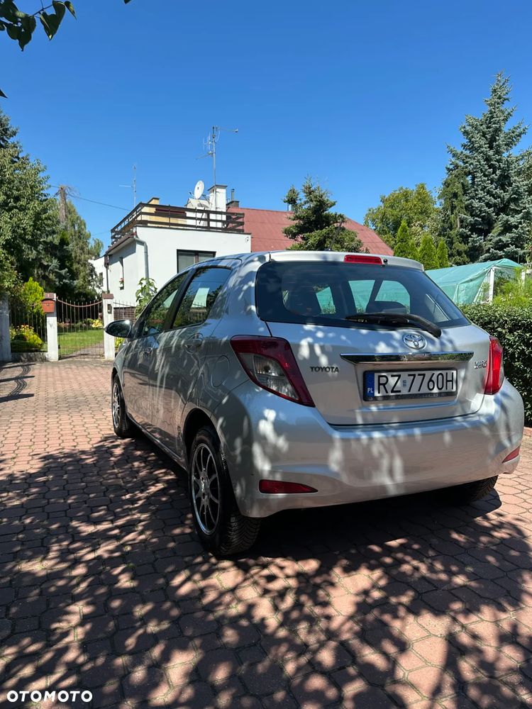 Toyota Yaris - 5