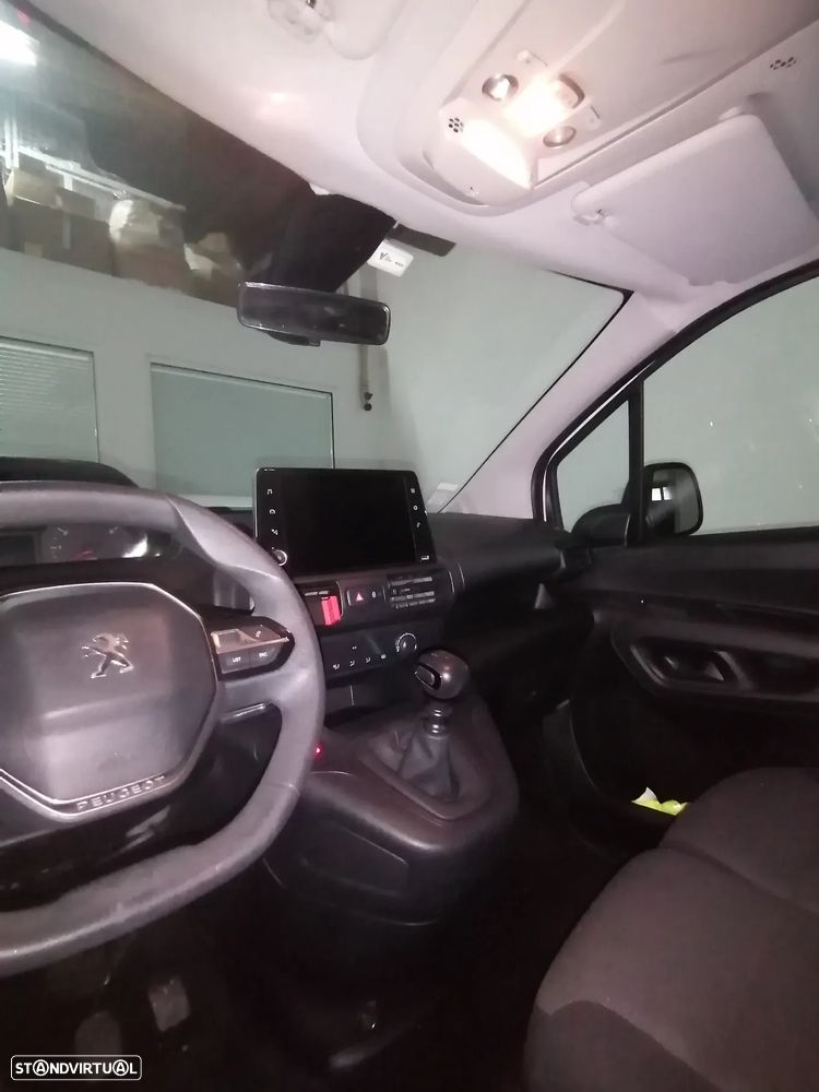 Peugeot Partner - 10