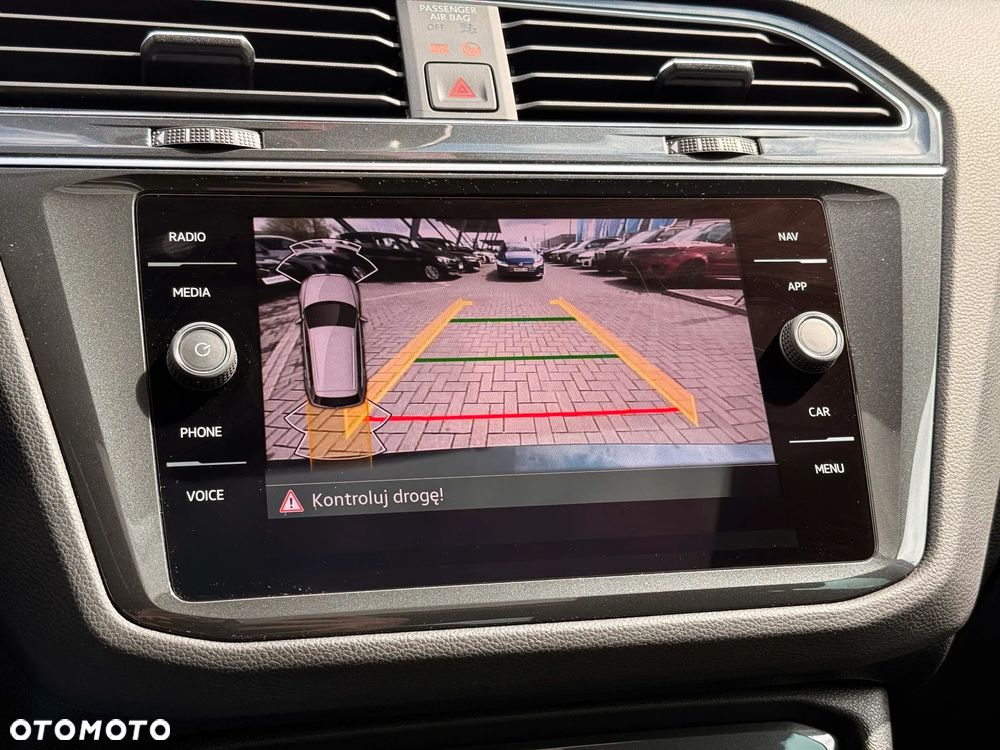 Volkswagen Tiguan 2.0 TDI SCR 4Mot Elegance DSG - 36