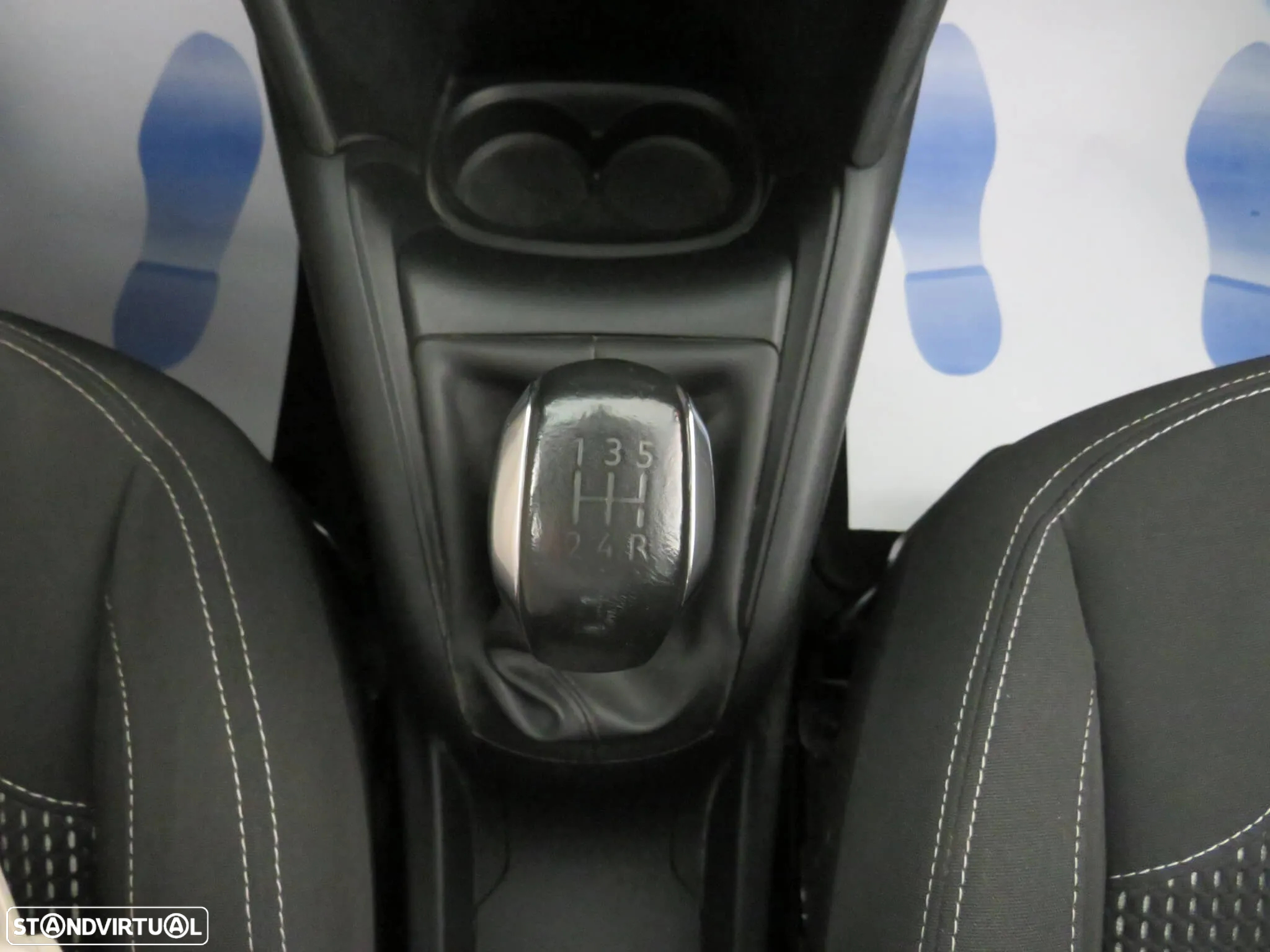 Peugeot 208 1.2 PureTech Allure - 38