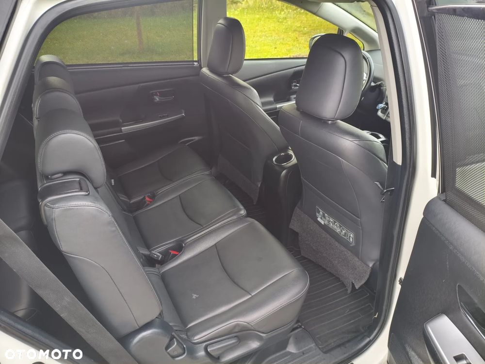 Toyota Prius+ (Hybrid) Comfort - 11