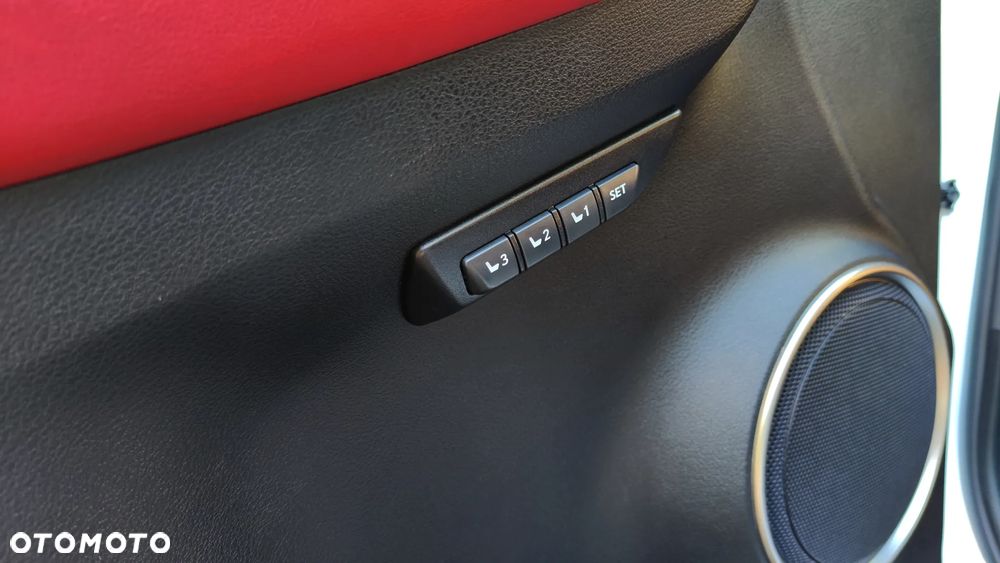 Lexus NX 300 AWD F SPORT - 18