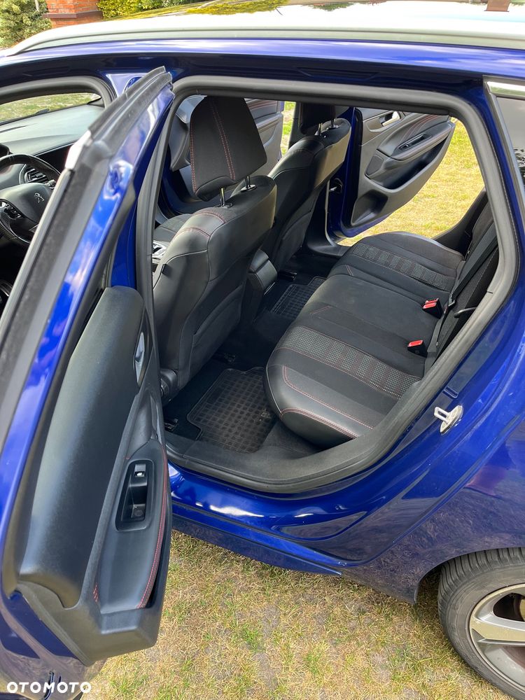 Peugeot 308 - 6