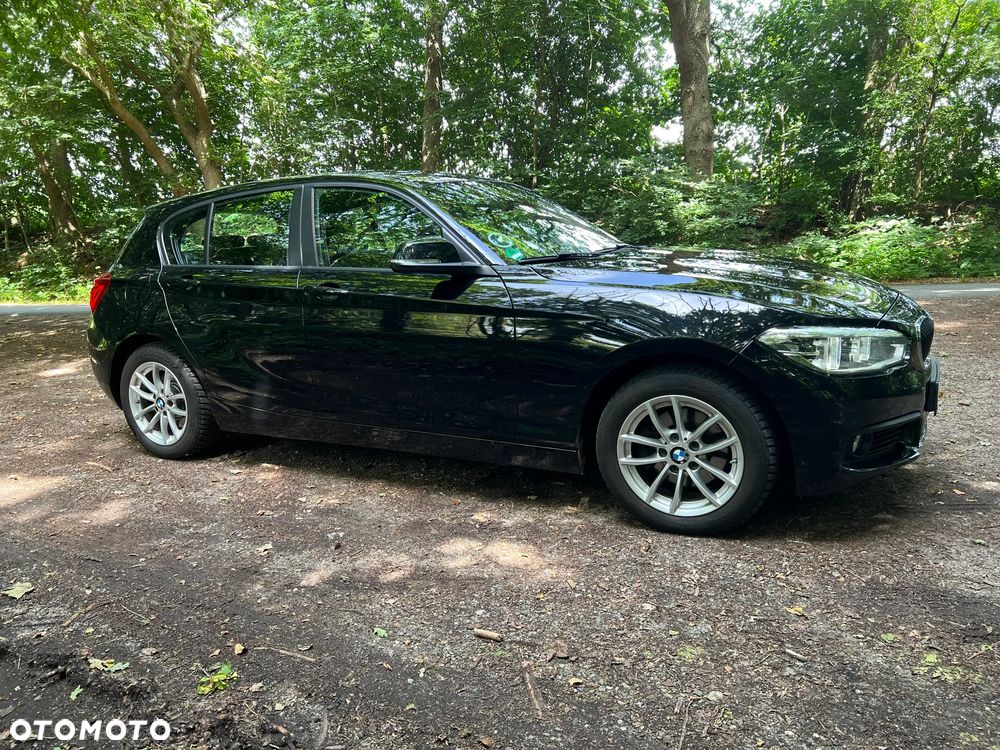 BMW Seria 1 120i - 3