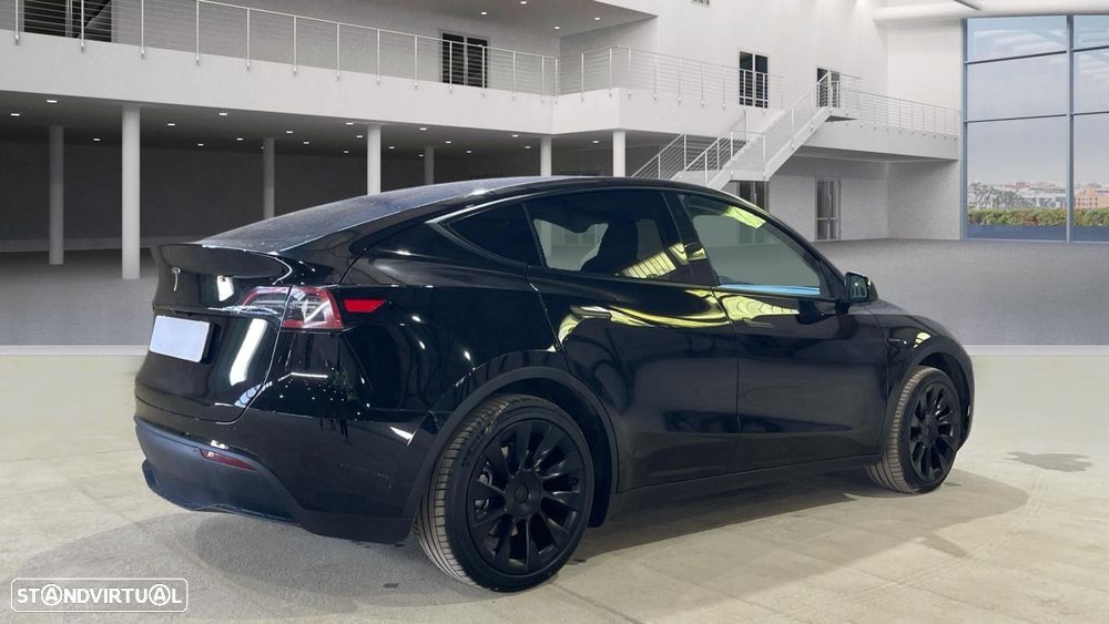 Tesla Model Y Long Range Tração Traseira - 18