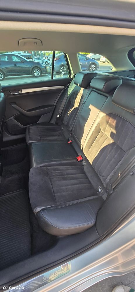 Skoda Superb 2.0 TSI Style DSG - 11