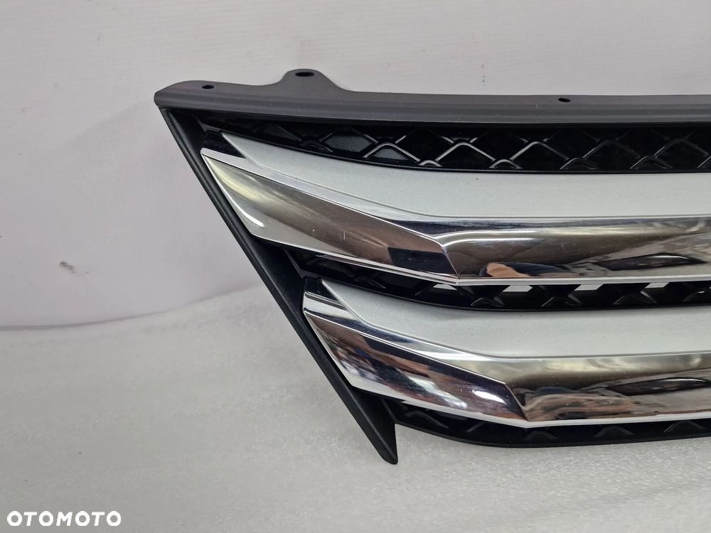 MITSUBISHI ELLIPSE CROSS 17- ATRAPA / GRILL PRZEDNI PRZÓD , NR 7450B072 / 7450B048 / 7450A402 , NR AUKCJI GR353 - 2