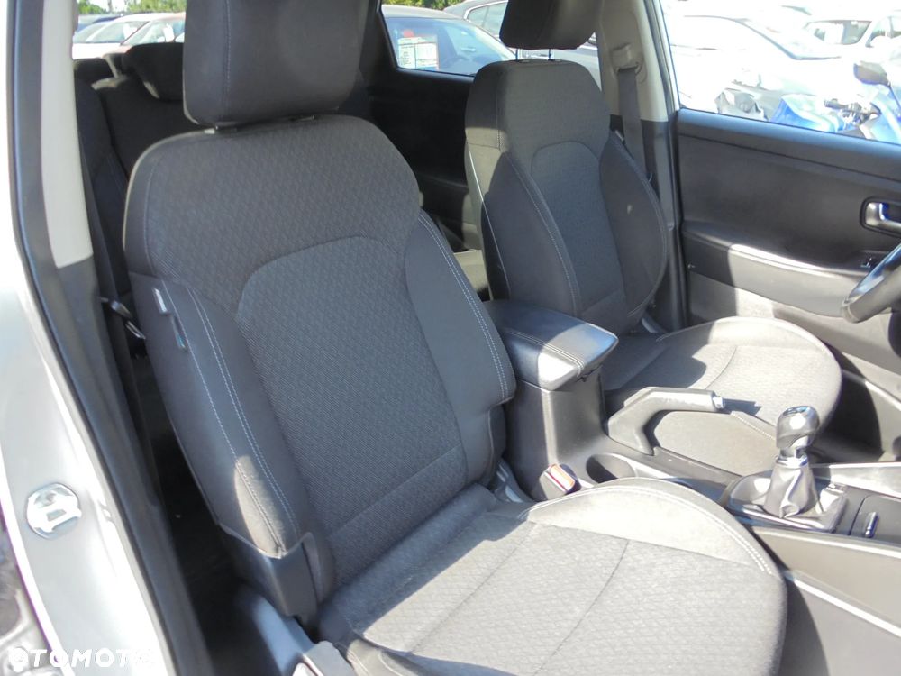 Kia Carens 1.6 GDI L 7os - 14
