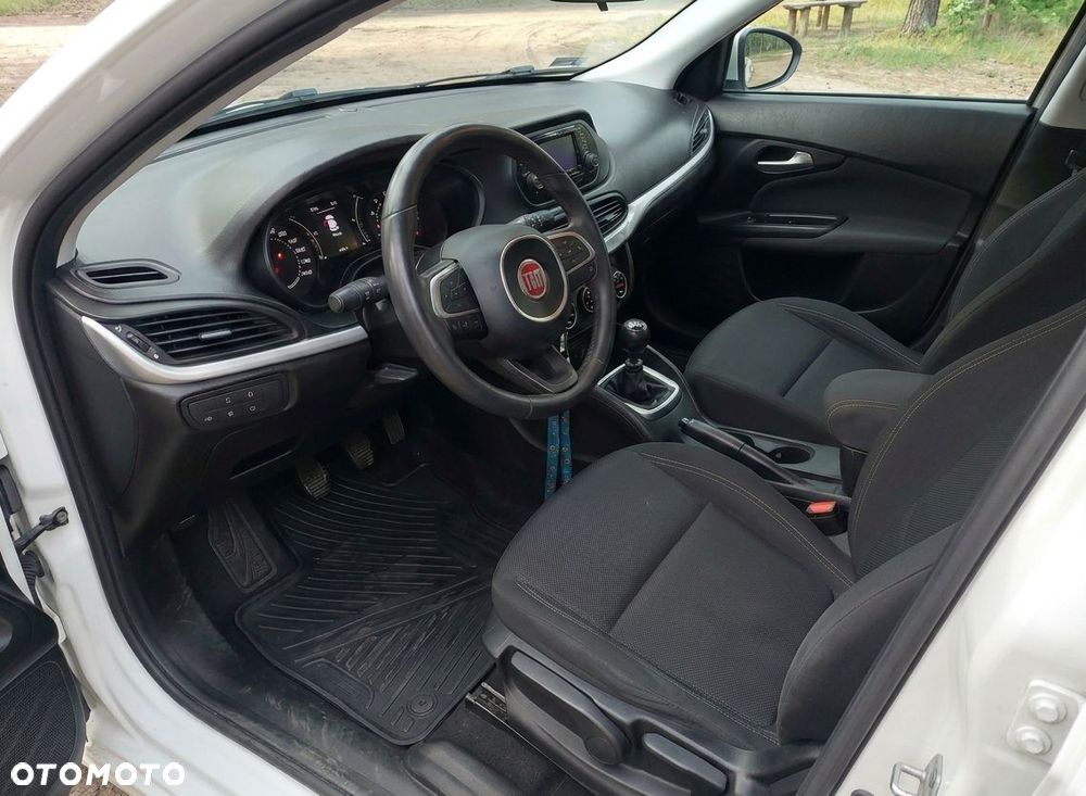 Fiat Tipo 1.4 16v Easy EU6d - 7