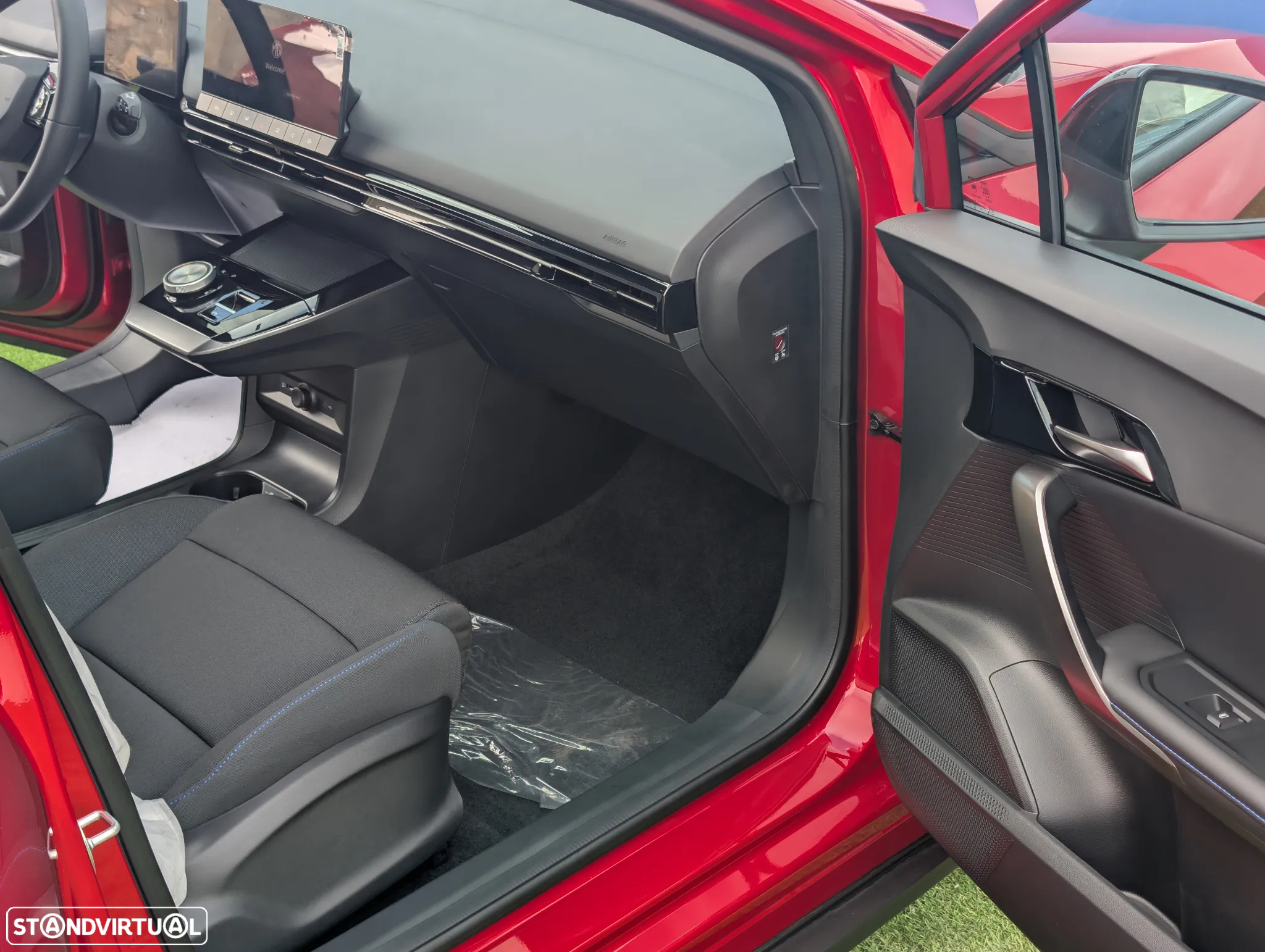 MG MG4 64 kWh Comfort - 11