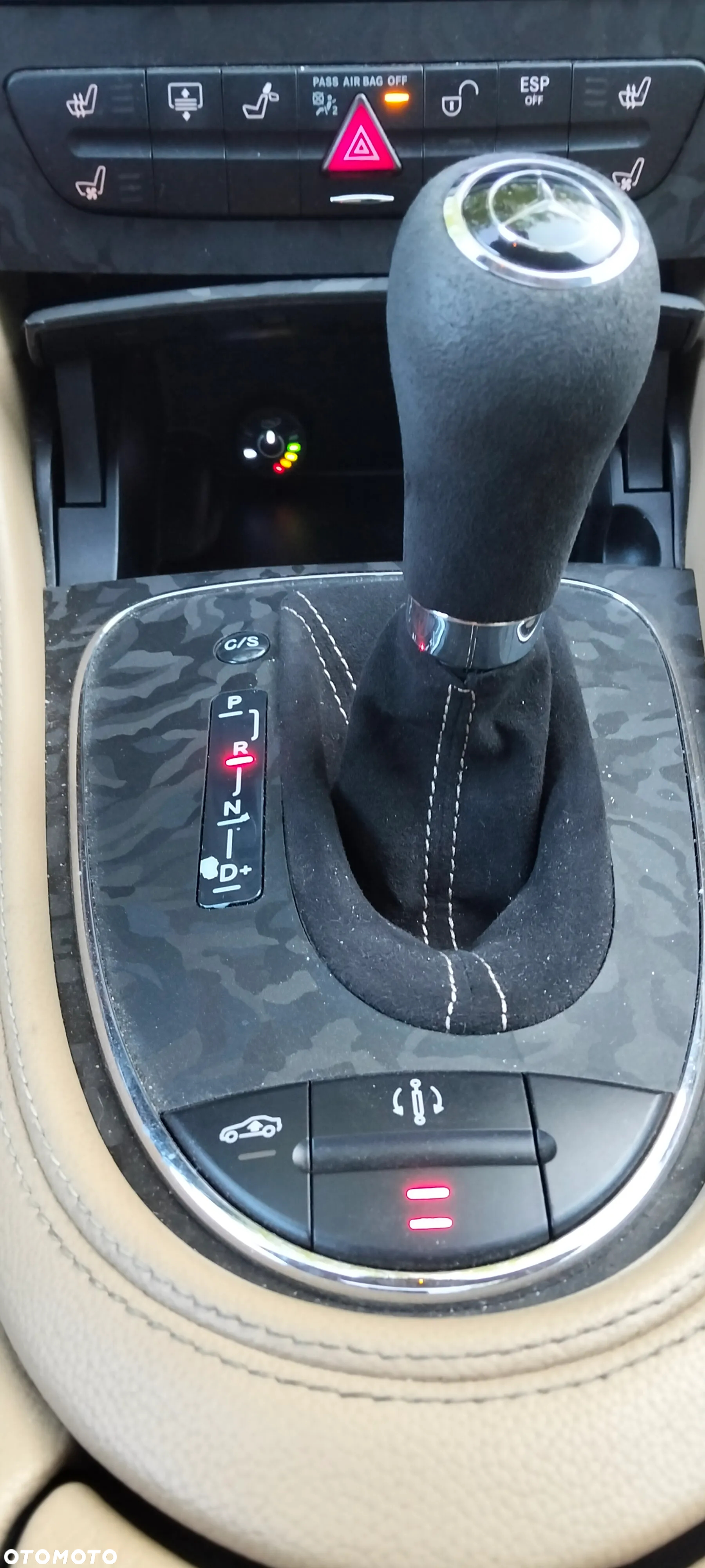 Mercedes-Benz CLS 500 - 32