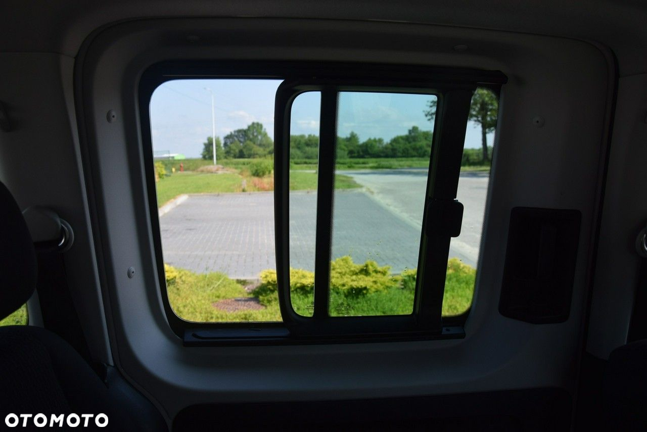 Volkswagen Caddy - 13