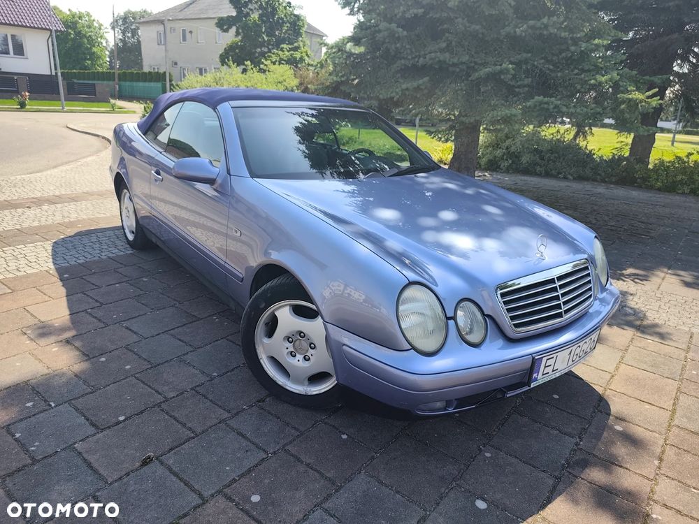 Mercedes-Benz CLK 320 - 1