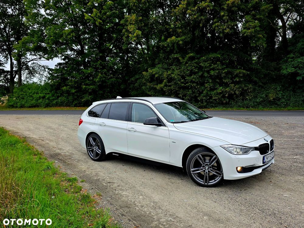 BMW Seria 3 320d xDrive Sport-Aut Luxury Line - 25