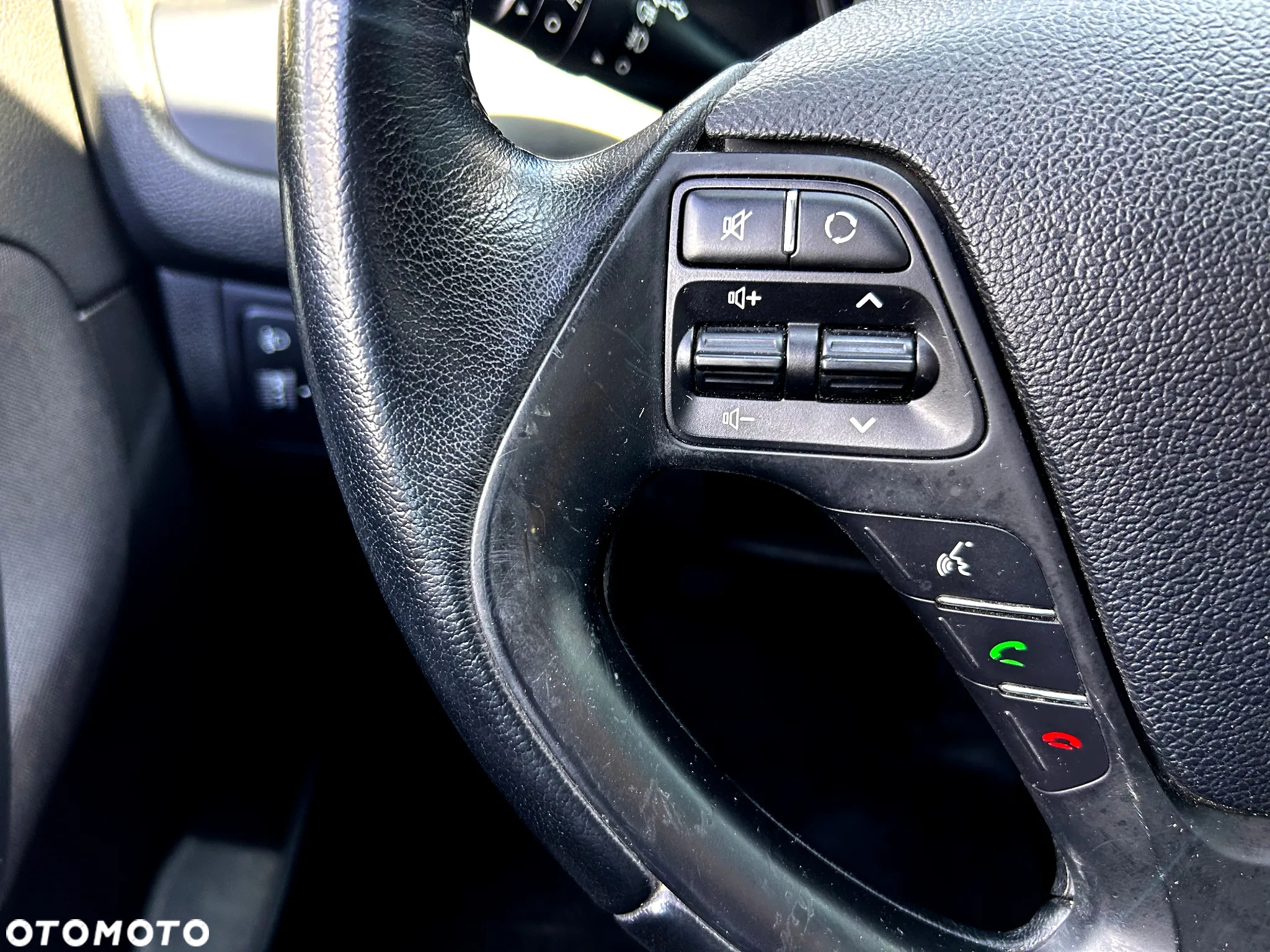Kia Ceed 1.4 L - 23