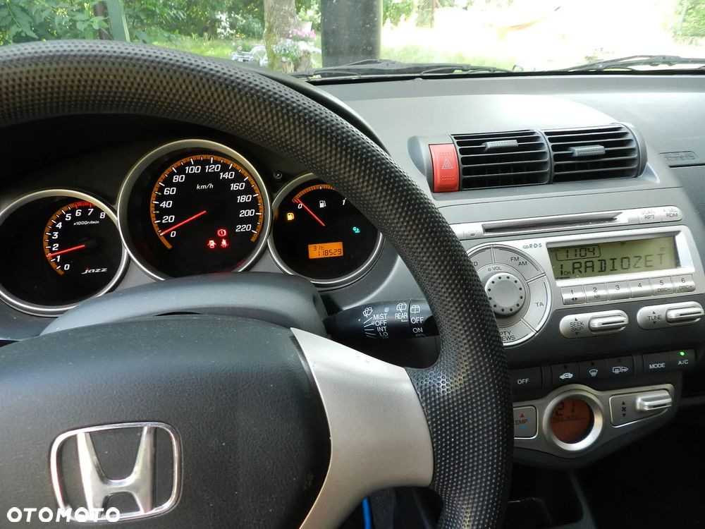 Honda Jazz 1.4 LS Funky - 12