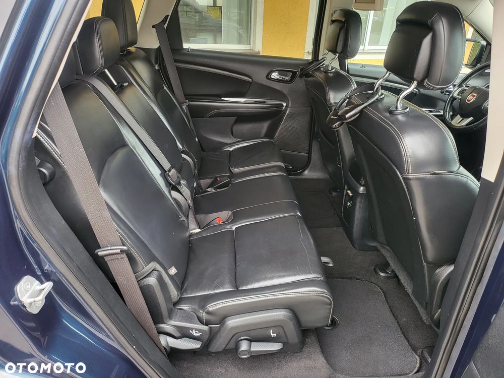 Fiat Freemont 2.0 Multijet 16V DPF Automatik Allrad Black Code - 18