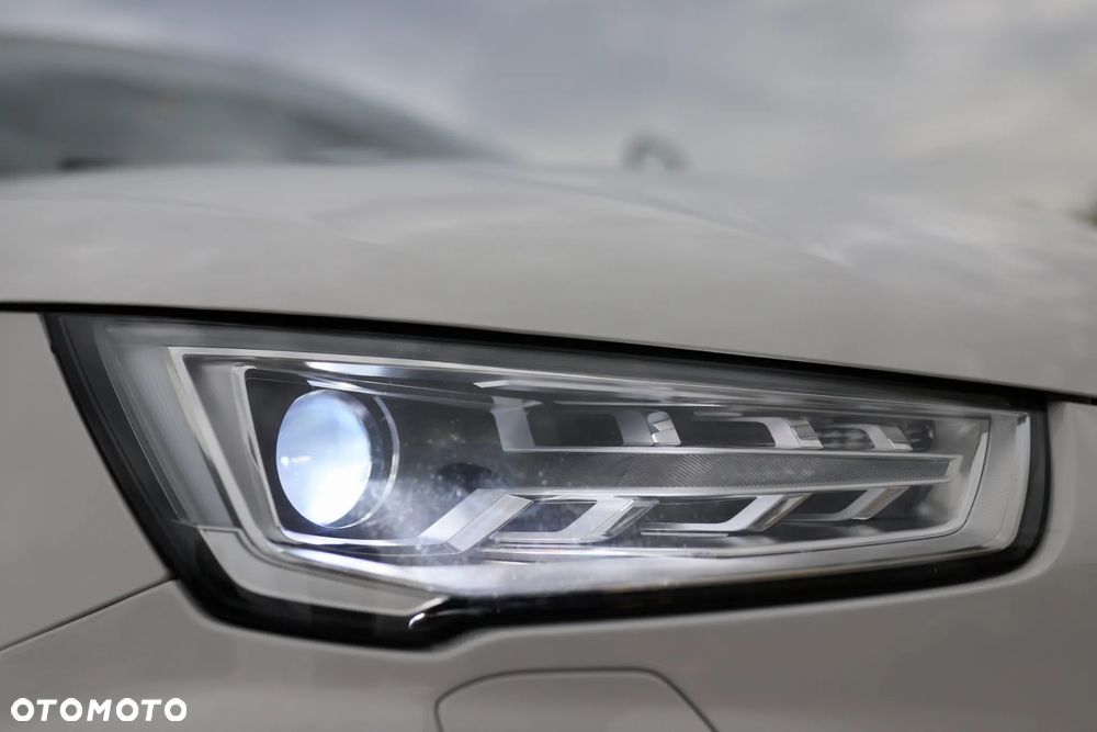 Audi A1 Sportback 1.0 TFSI S tronic - 10