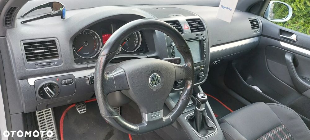 Volkswagen Golf 2.0 GTI - 10