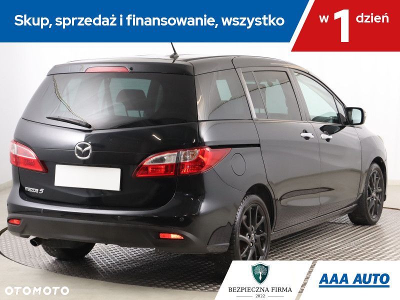 Mazda 5 - 6