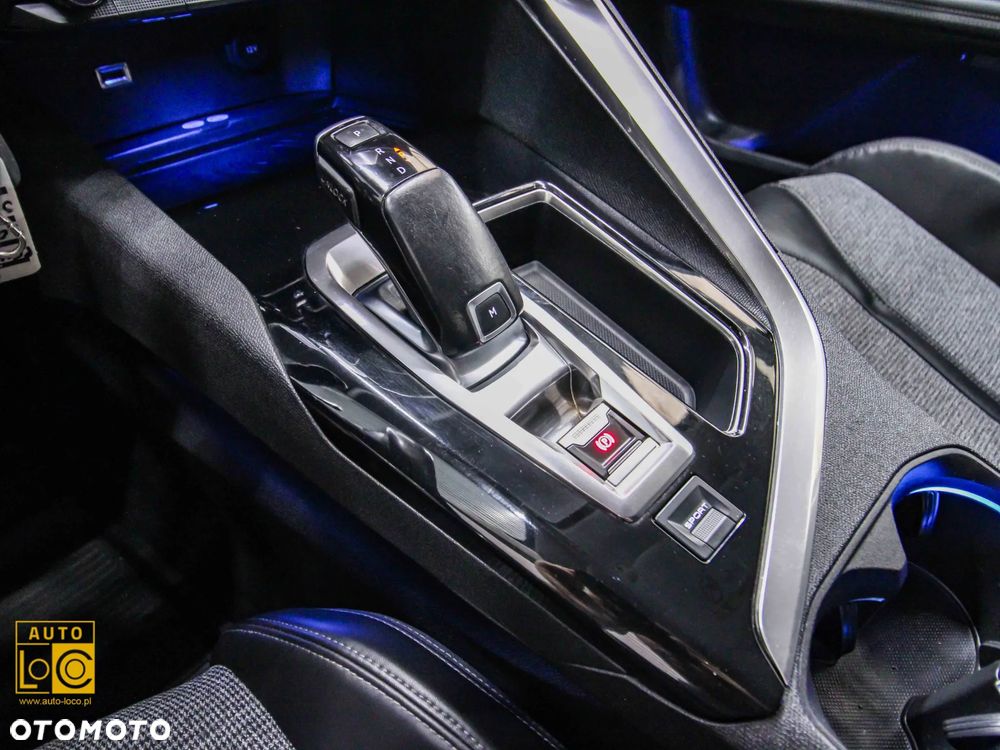 Peugeot 3008 BlueHDi 120 Stop & Start EAT6 Allure - 26