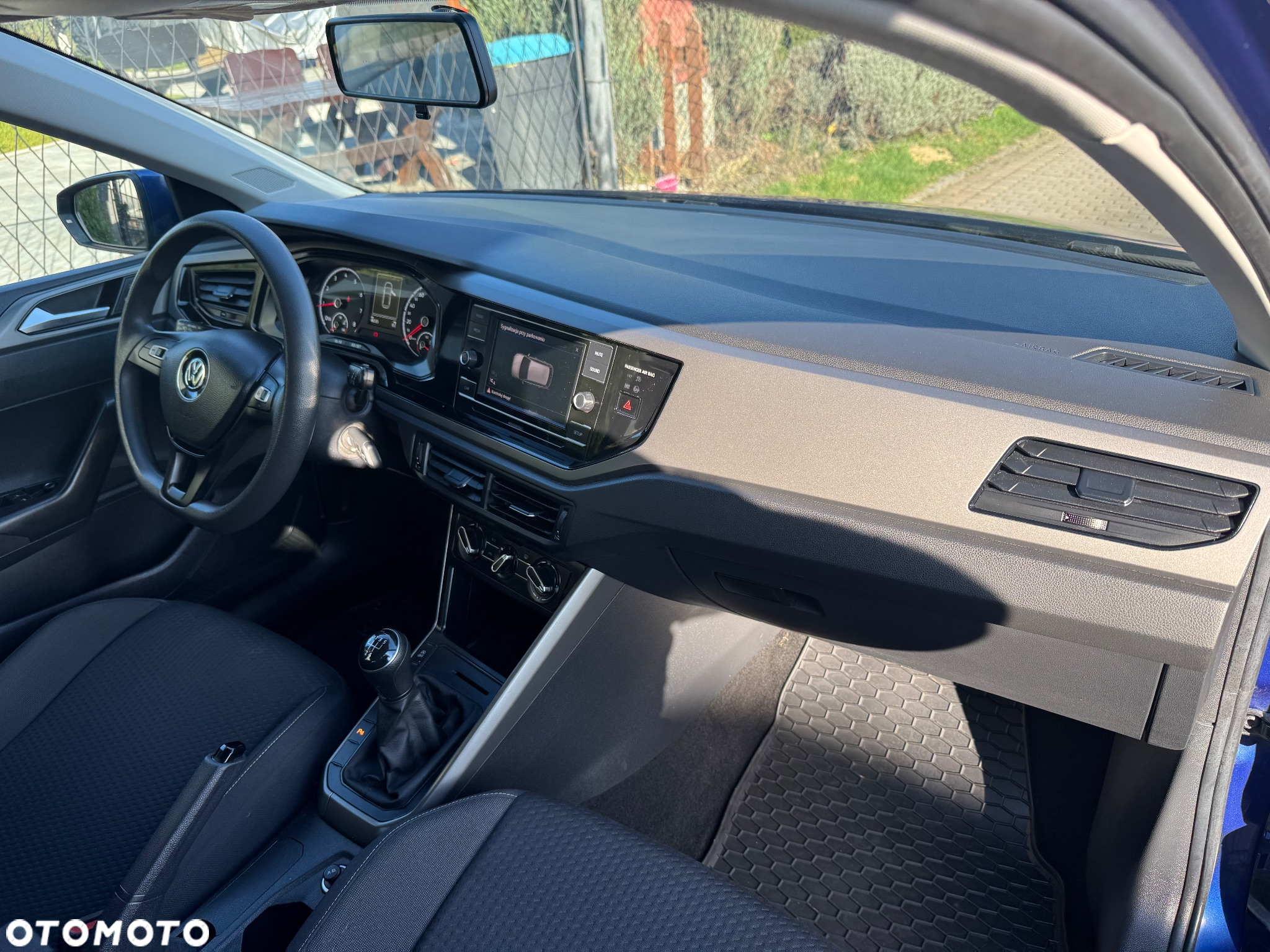 Volkswagen Polo 1.0 Comfortline - 15