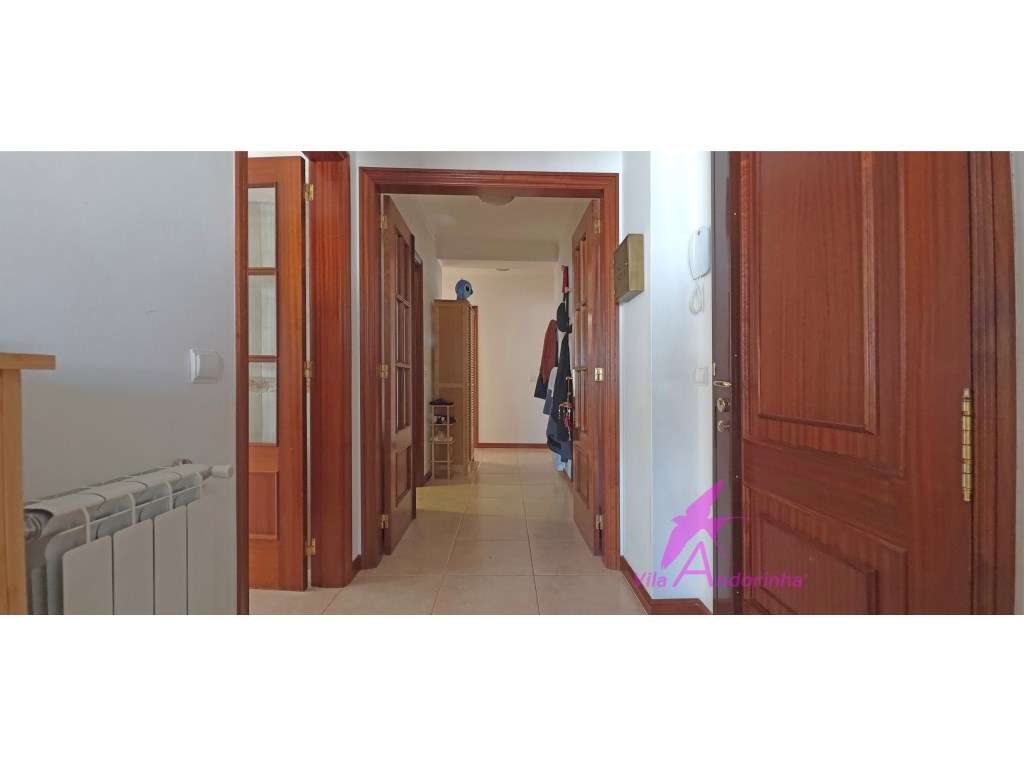 Apartamento T3 com Vista Mar, Garagem e Sótão - Vila Praia de Âncora - Grande imagem: 2/26