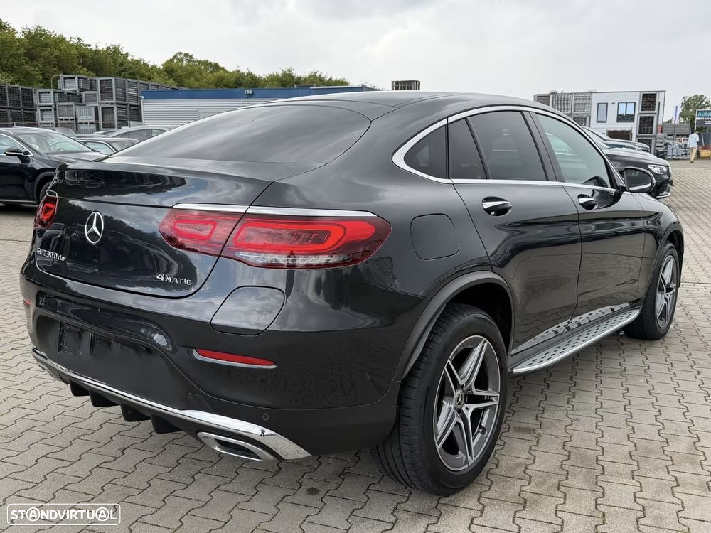 Mercedes-Benz GLC 300 de Coupe 4Matic 9G-TRONIC AMG Line - 19