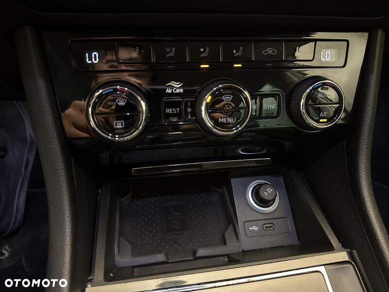Skoda Superb - 17