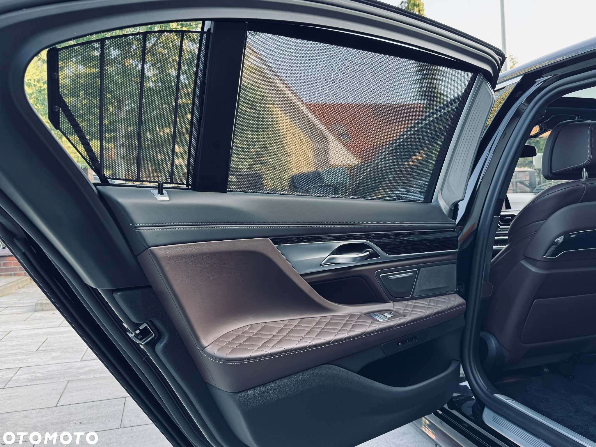 BMW Seria 7 - 15