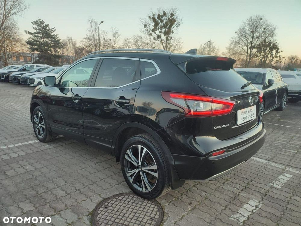 Nissan Qashqai 1.3 DIG-T DCT N-CONNECTA - 17